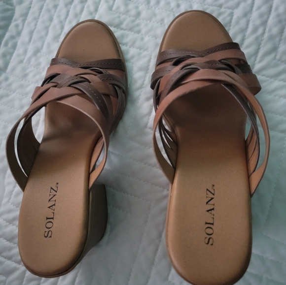 Shoes - Picture 2 of 5